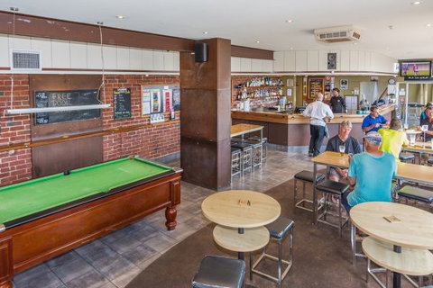 Merimbula Hotel - Tweed Heads Accommodation 2