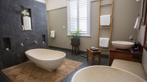 Merewether Beach House B And B - Tweed Heads Accommodation 2