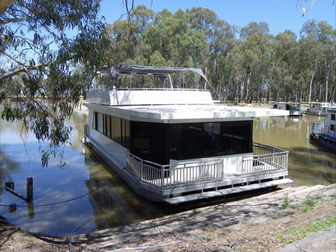 Murray Downs Marina Houseboats - Tweed Heads Accommodation 1