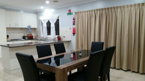 Numurkah Apartments - The Miekleljohn - Tweed Heads Accommodation 1