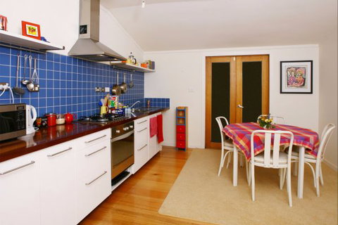 Oakhill Cottage - Tweed Heads Accommodation 2