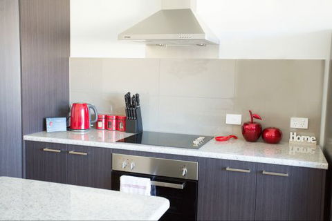 RED FIN Part Of BLUE FIN HOLIDAY HOMES - Tweed Heads Accommodation 9