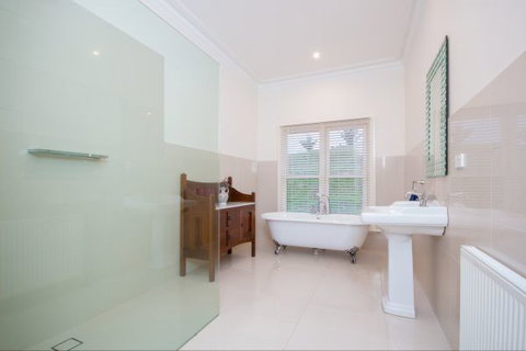 Shearer's Hill - Luxury Farm Stay - Tweed Heads Accommodation 5