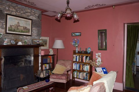 Tara Cottage - Tweed Heads Accommodation 1