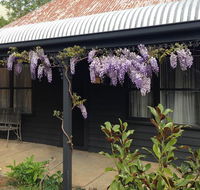 The Gold House - Tweed Heads Accommodation