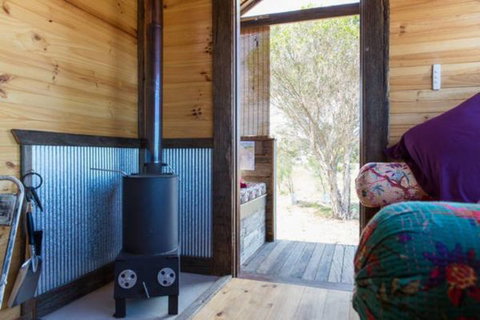 Torquay Farmstay  Blue Studio Truck - Tweed Heads Accommodation 2
