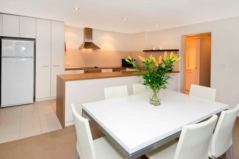 Unit 5 Wyuna Queenscliff - Tweed Heads Accommodation 0
