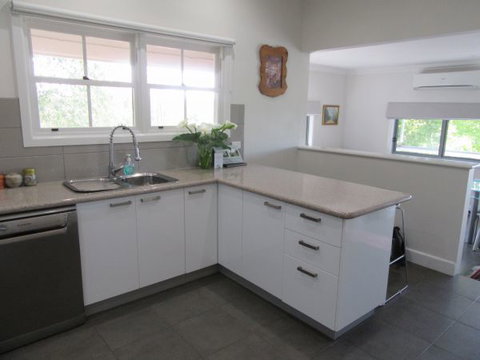 Valley View Cottage - Tweed Heads Accommodation 1