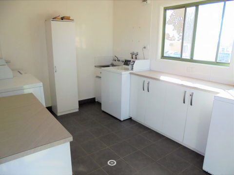Wagga Wagga Tourist Park - Tweed Heads Accommodation 5