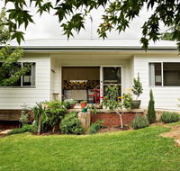 Young Garden Retreat - Tweed Heads Accommodation