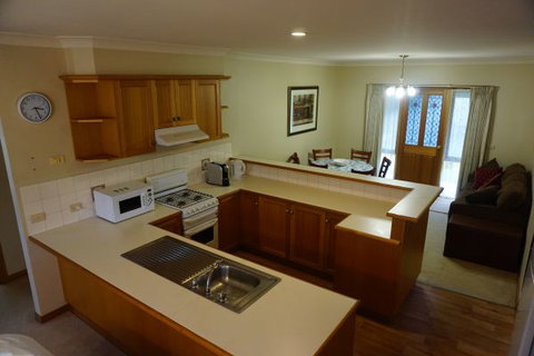 Abrigo Apartment - Tweed Heads Accommodation 3