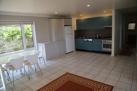 A Beach House Near Manly Two - Tweed Heads Accommodation 2