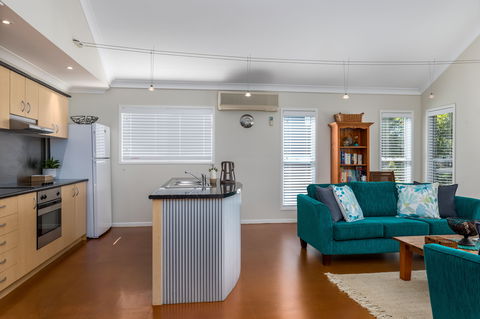 Akarana Beach House Jervis Bay - Tweed Heads Accommodation 2