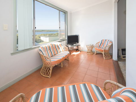 Augusta Hotel Motel - Tweed Heads Accommodation 5