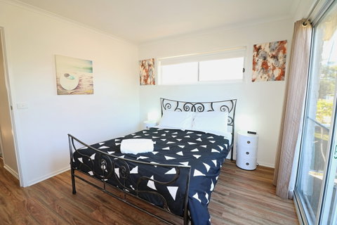 Beachcomber Apartments Merimbula - Tweed Heads Accommodation 3