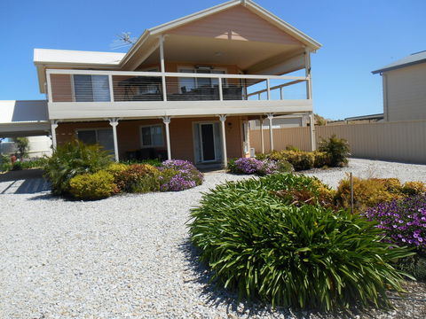 Cluff Vew - Tweed Heads Accommodation 0