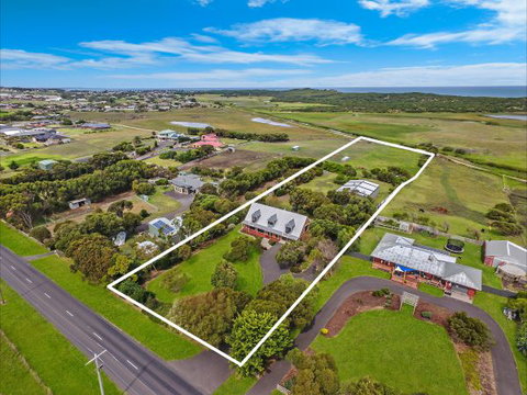 Cooks Retreat Warrnambool - Tweed Heads Accommodation 1