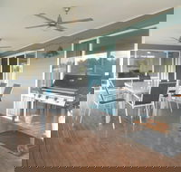Decked Out in Vincent - Tweed Heads Accommodation