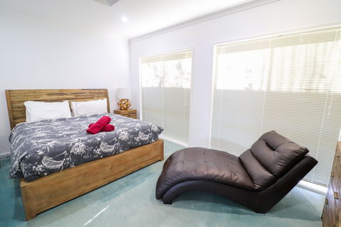 El Lago Jetty - Tweed Heads Accommodation 3