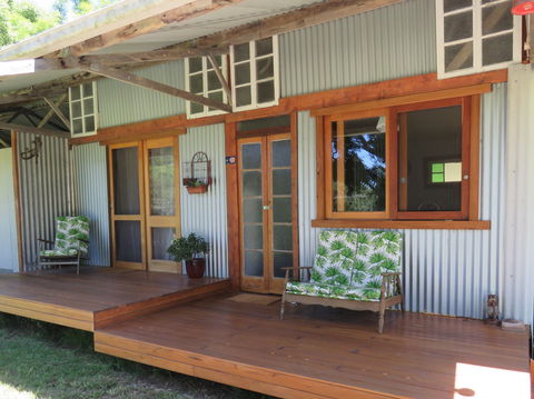 Fig Tree Retro Studio - Tweed Heads Accommodation 0