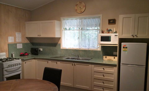 Maleny Country Cottages - Tweed Heads Accommodation 5