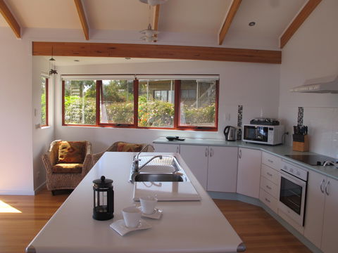 Point Break Binalong - Tweed Heads Accommodation 1