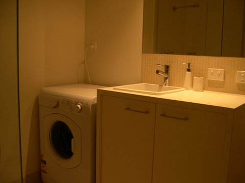 Unit 5 Wyuna Queenscliff - Tweed Heads Accommodation 9