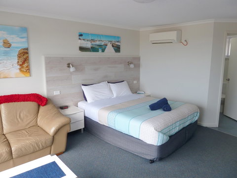 Apollo Bay Waterfront Motor Inn - Tweed Heads Accommodation 2