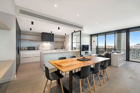 Arise The Eminence - Tweed Heads Accommodation 2