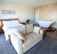 Captains At The Bay - Tweed Heads Accommodation