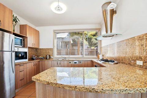 Chocolate Gannets - Tweed Heads Accommodation 2