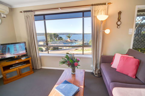Eagle Heights Holiday Units - Scenic Unit - Tweed Heads Accommodation 7