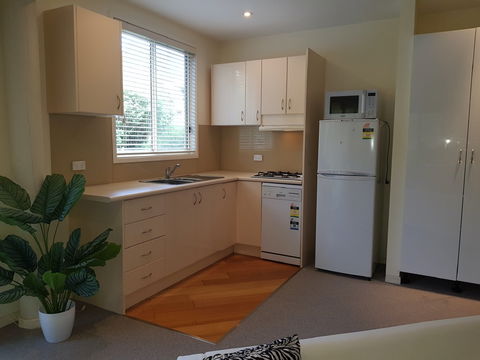 Ellie's Hide-Away At Malua Bay - Tweed Heads Accommodation 4