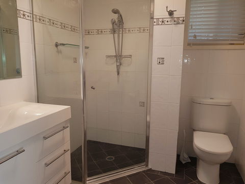 Ellie's Hide-Away At Malua Bay - Tweed Heads Accommodation 8