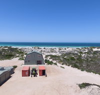 Fowlers Bay Beach House - Tweed Heads Accommodation