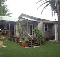 MacNicol Cottage - Tweed Heads Accommodation