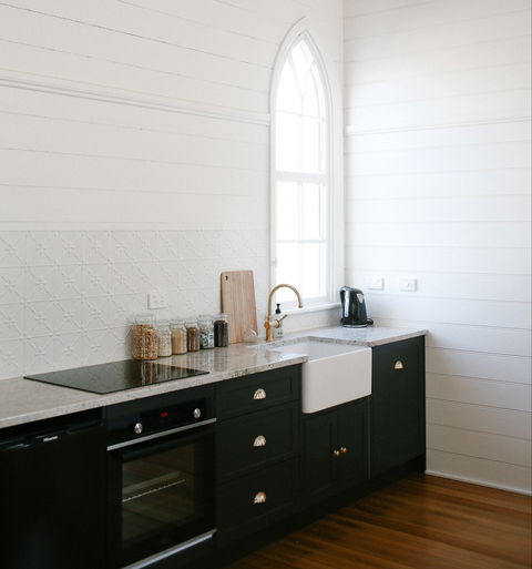 Old White Church Bed And Breakfast - Tweed Heads Accommodation 6