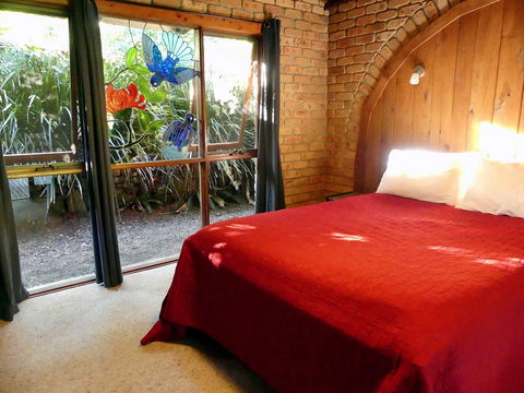 Ridgetop Hideaway - Tweed Heads Accommodation 5