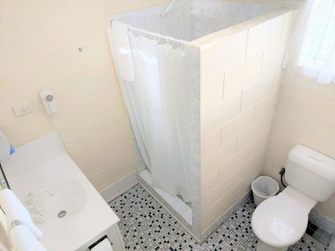 Sail Inn - Yeppoon - Tweed Heads Accommodation 5