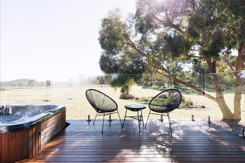 Alure Stanthorpe - Tweed Heads Accommodation 1