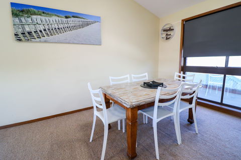 Anglers Abode - Tweed Heads Accommodation 2