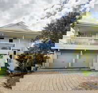 Breezes  Hayborough - Tweed Heads Accommodation