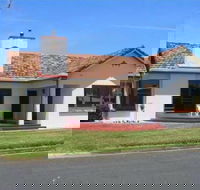 Gillian on Meylin - Tweed Heads Accommodation