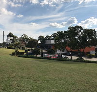 Hunts Hotel Liverpool - Tweed Heads Accommodation