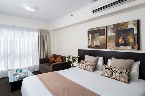 Oaks Ipswich Aspire Suites - Tweed Heads Accommodation 1