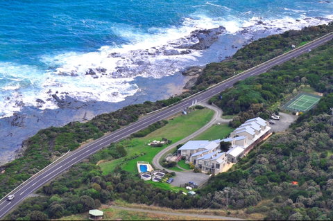 Whitecrest Great Ocean Road Resort - Tweed Heads Accommodation 1