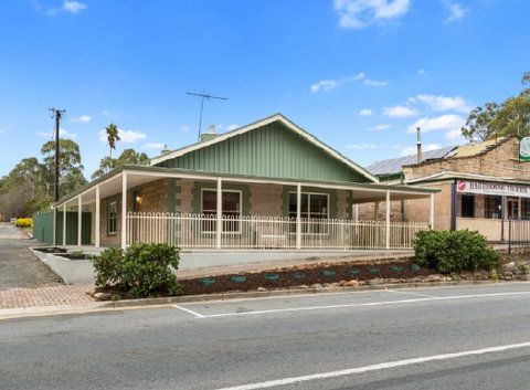 Williamstown Bed & Breakfast - Tweed Heads Accommodation 0