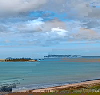 Absolute - Hayward Court Victor Harbor - Tweed Heads Accommodation