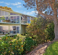 Arty Beach House at Lighthouse Beach - Tweed Heads Accommodation