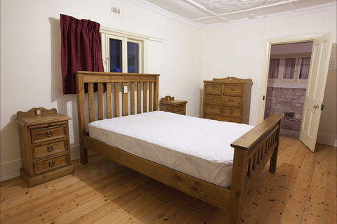 Engineers Lodge - Innes National Park - Tweed Heads Accommodation 2